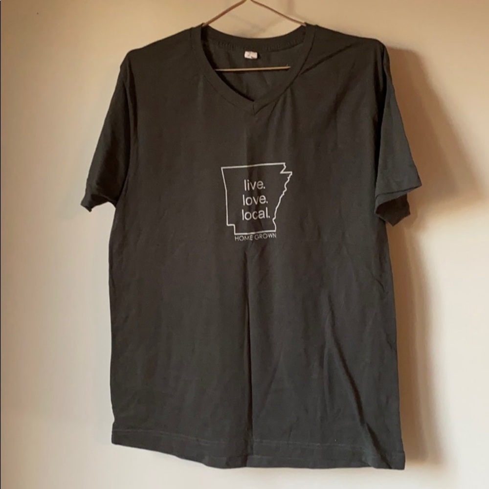 Grey Arkansas tee